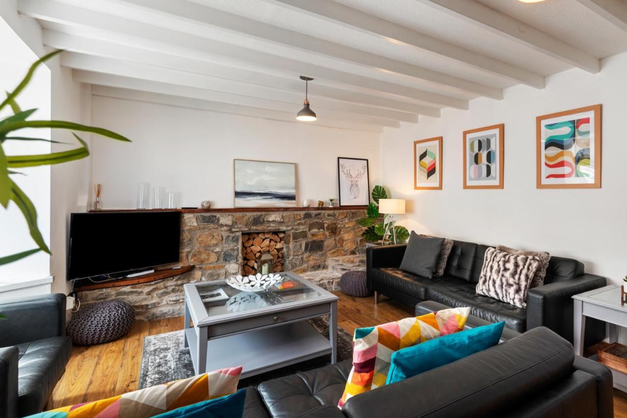 Ivydene - Beautiful Cottage, Stone Throw From Beach, Wonderful Sea Views Saundersfoot Eksteriør billede